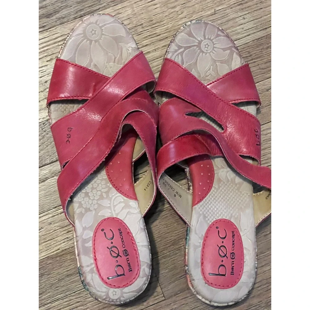 BOC Born Concept Womens 8 Wedge Sandals Red Floral Cork Boho Artsy Strappy Shoes